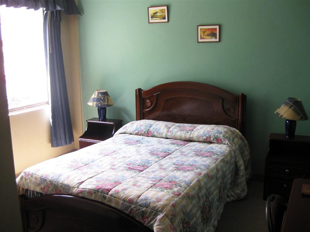 Jhomana Guesthouse Quito Exteriör bild
