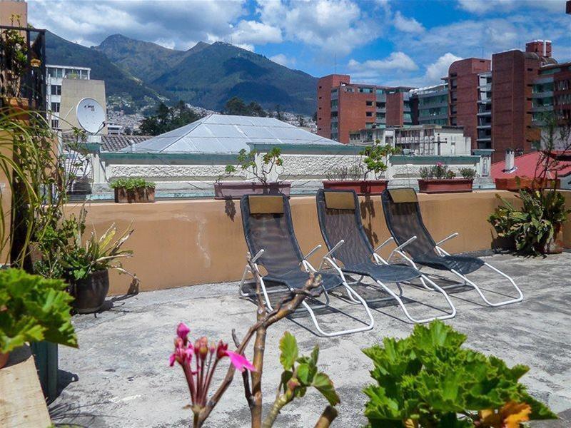 Jhomana Guesthouse Quito Exteriör bild